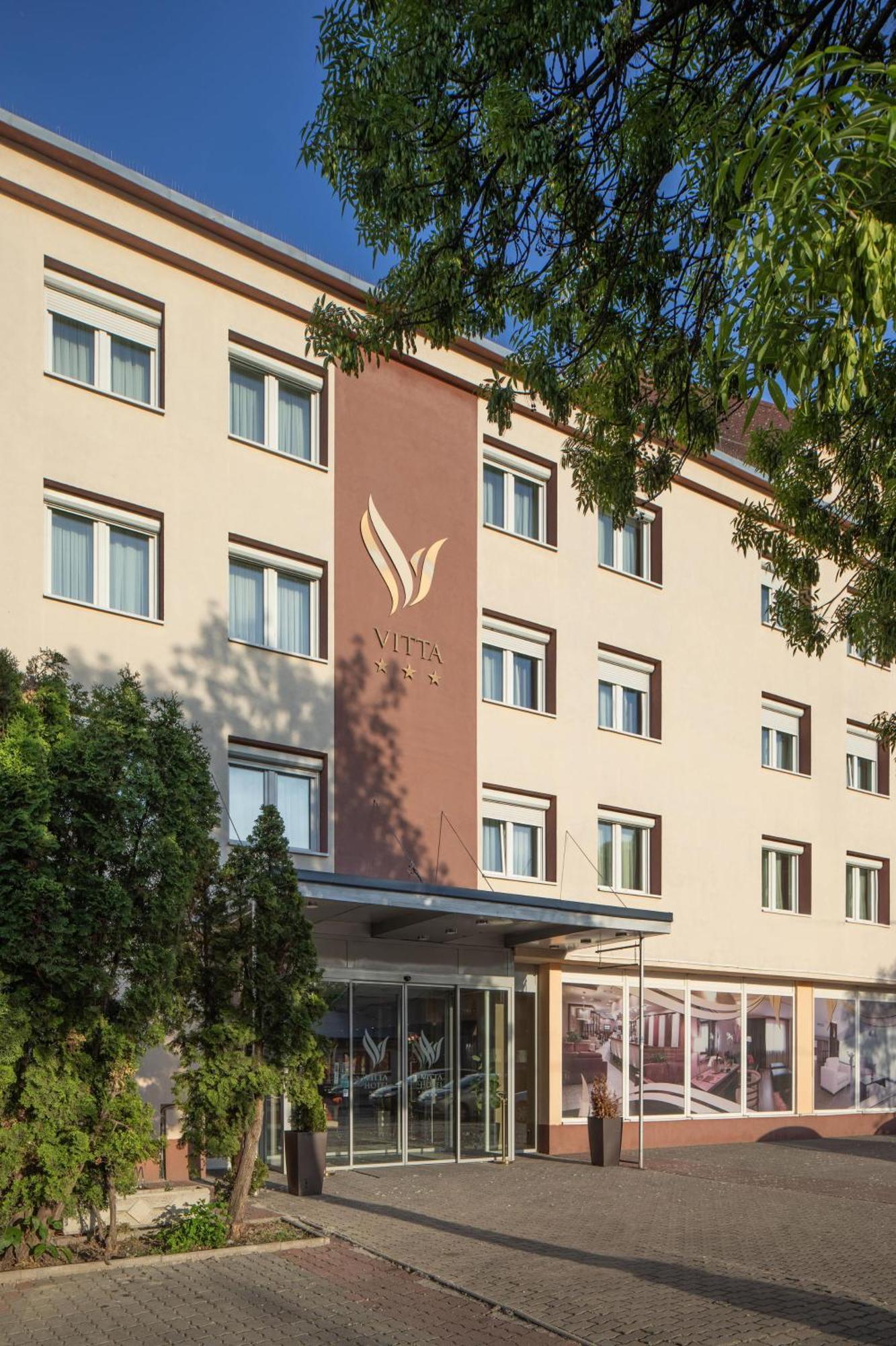 Vitta Hotel Superior Budapest Bagian luar foto